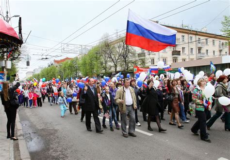 Какие мероприятия проводятся во время майских каникул в России?