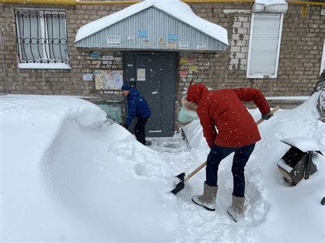 Какие метеорологические условия способствуют выпадению снега