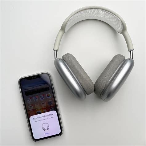 Накладные наушники и AirPods для Android и iPhone 11