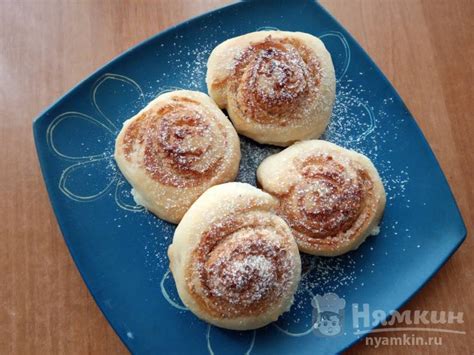 С корицей и кокосовой стружкой